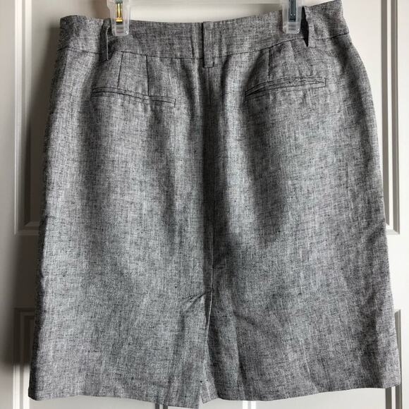 LOFT Ann Taylor lined a-line mini skirt back slit - Picture 5 of 6